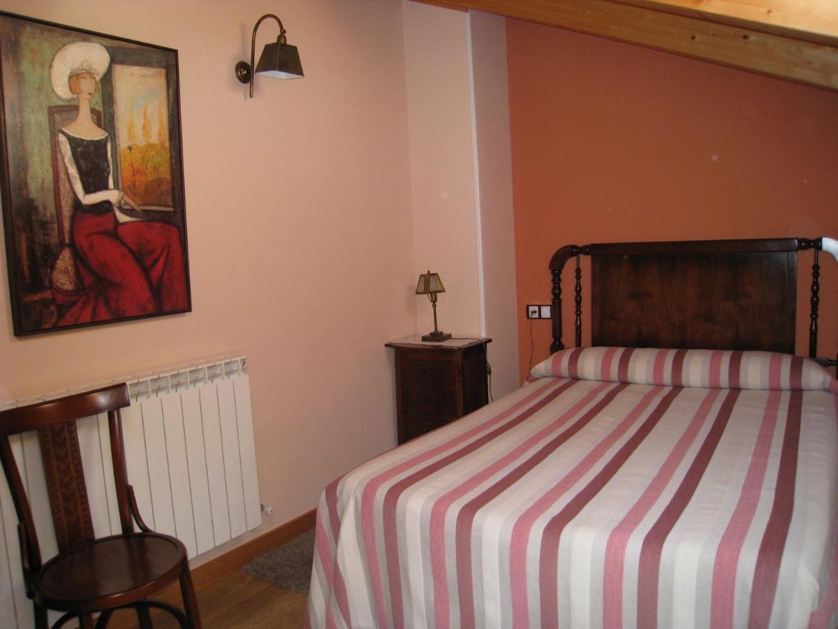 Casa Rural Patino Guest House Quintanas de Gormaz Ngoại thất bức ảnh