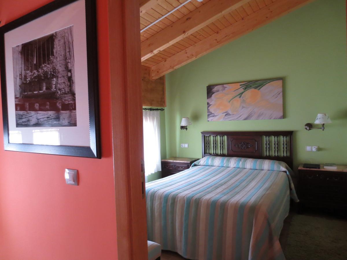 Casa Rural Patino Guest House Quintanas de Gormaz Ngoại thất bức ảnh
